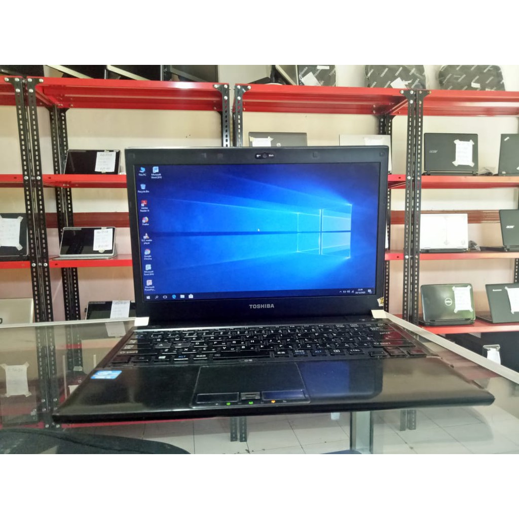 BEKAS BERGARANSI Toshiba DynaBook R732, Core i5-3320M, RAM 4GB, HDD 320GB
