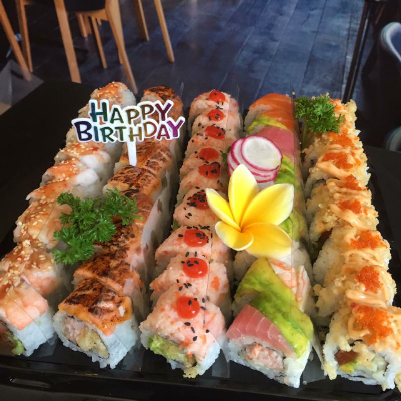 

Kue Sushi Roll Party Halal Fresh