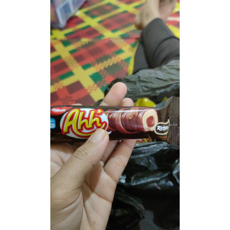 

AHA Enamka coklat produk baru buatan lokal