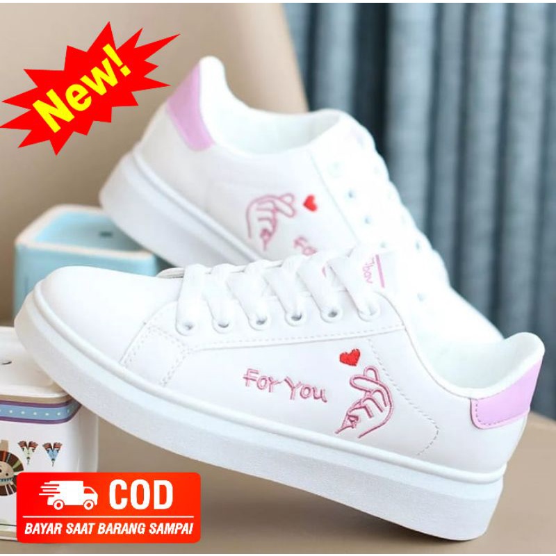 spatu sneakers wanita terbaru spatu wanita korea bisa cod bayar di tempat