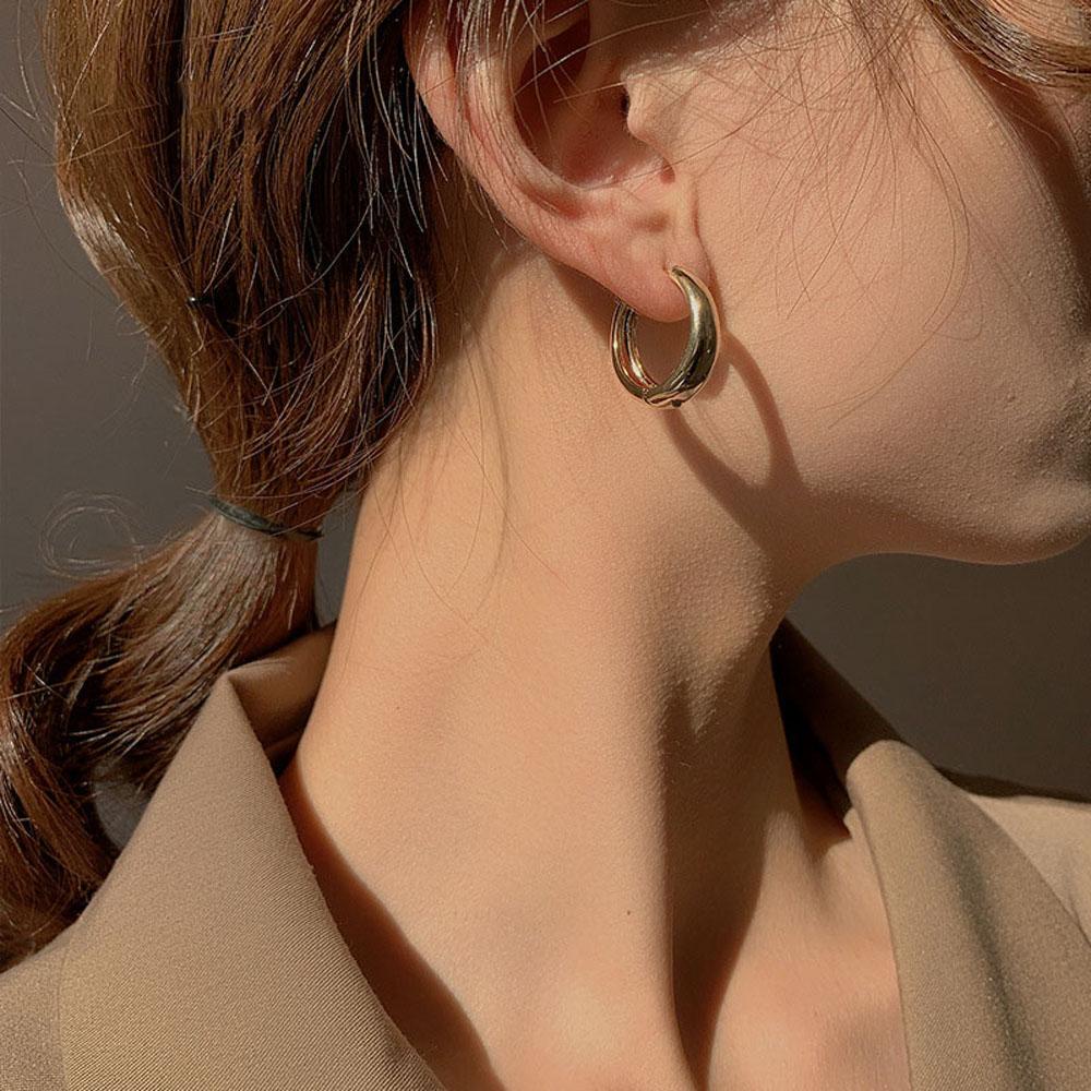 Needway Anting Hoop Pasangan Elegan Geometris Chic Aksesoris Fashion