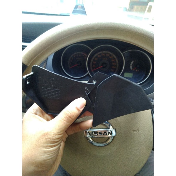 undercover segitiga bemper depan grand Livina L10 Hws