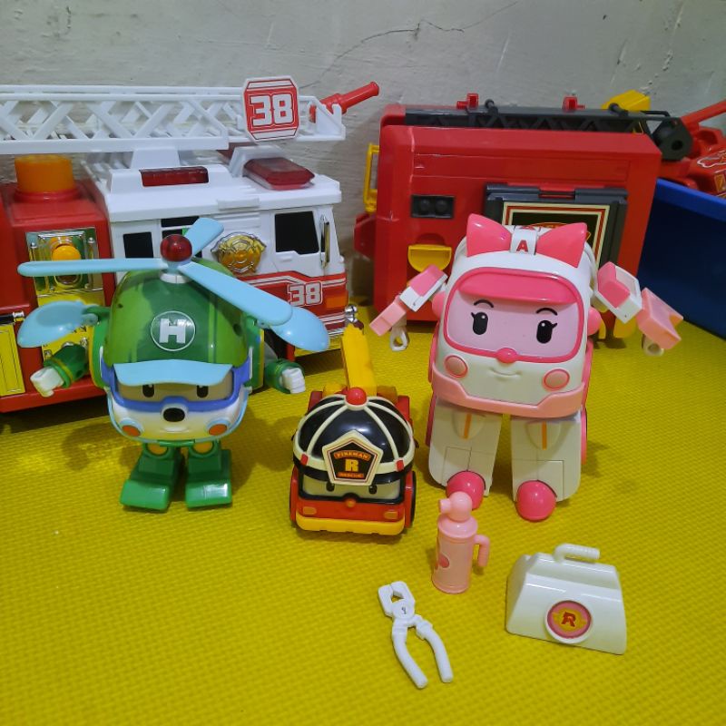 Preloved Original Robocar Poli Heli Amber Transforming Light by Silverlit Mainan Mobil Robot Anak No