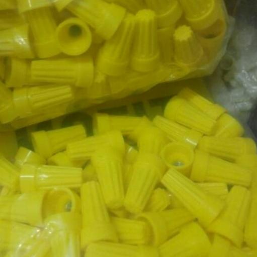 Lasdop putar / screw 4mm TITON / Fort KUNING
