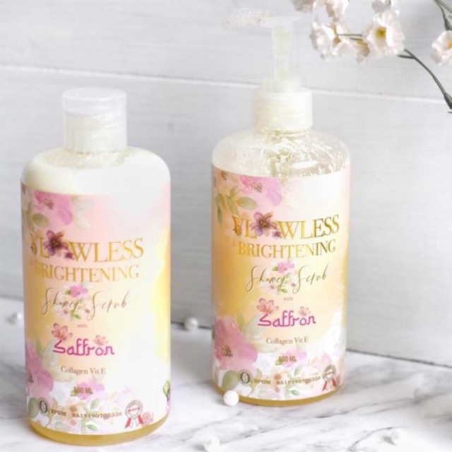 Vloowless Brightening Shower Scrub with Saffron 500ml (sabun saffron)