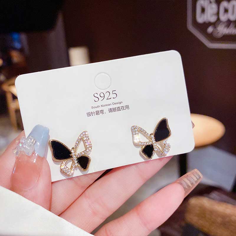 XiaoboACC Anting Tusuk Sterling Silver 925 Model Kupu-Kupu Gaya Korea Retro Untuk Wanita Butterfly