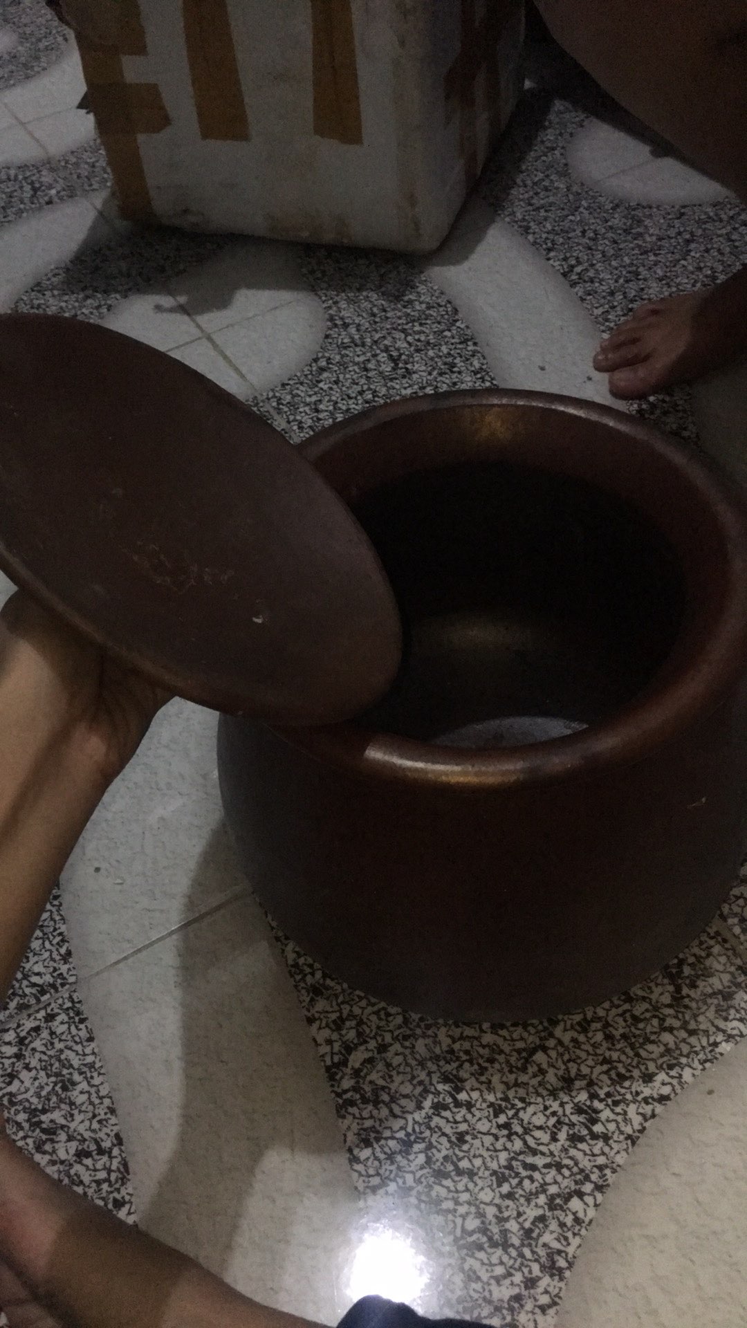 Kuali Tanah Liat Besar