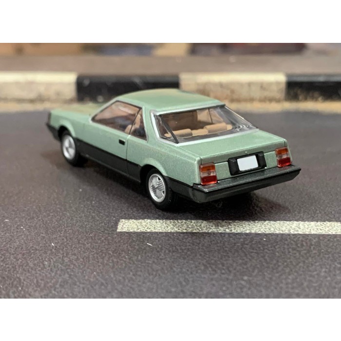 Tomica Limited Vintage Neo LV-N58b Toyota Corona 1800EX Saloon