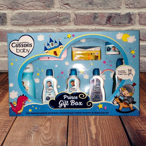 Cussons Baby Gift Box Set Perlengkapan Bayi 7in1