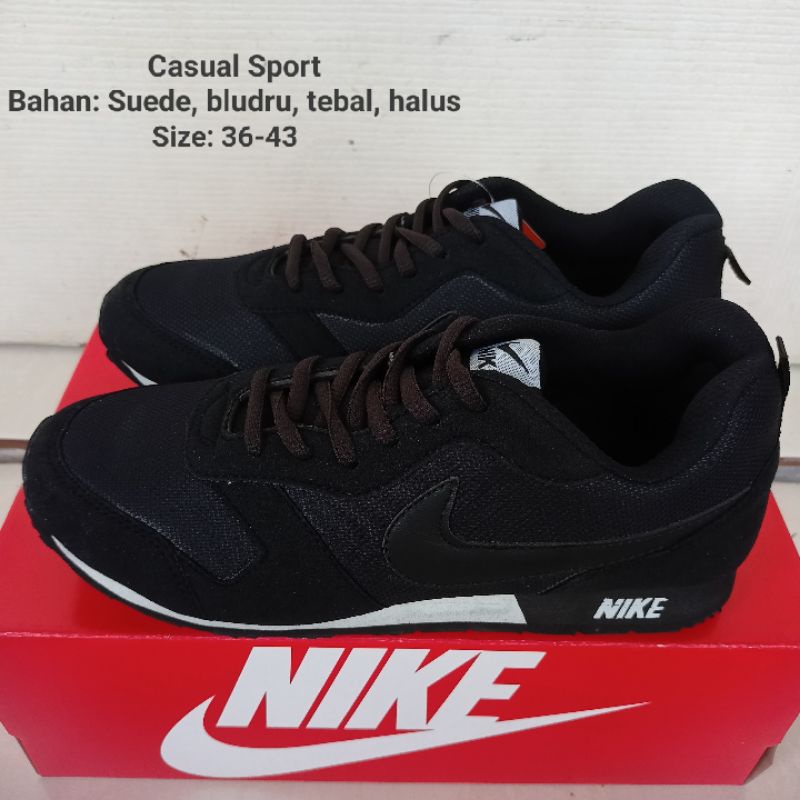 SEPATU SEKOLAH NIKE FULL HITAM POLOS ALAS PUTIH SEPATU KERJA PRIA WANITA BAHAN SUEDE BLUDRU