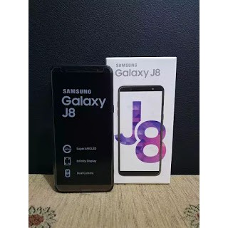 SAMSUNG J8
