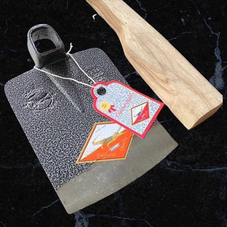 Cangkul dan Gagang Cap Carmen Buaya Mas Original - Pacul Baja Asli Tebal Anti Lengket