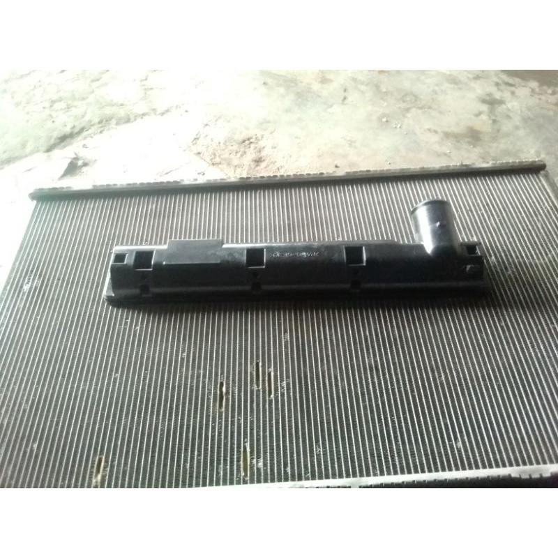 upper tank canter 46