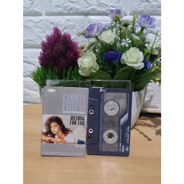 KASET GLORIA ESTEFAN - ANYTHING FOR YOU