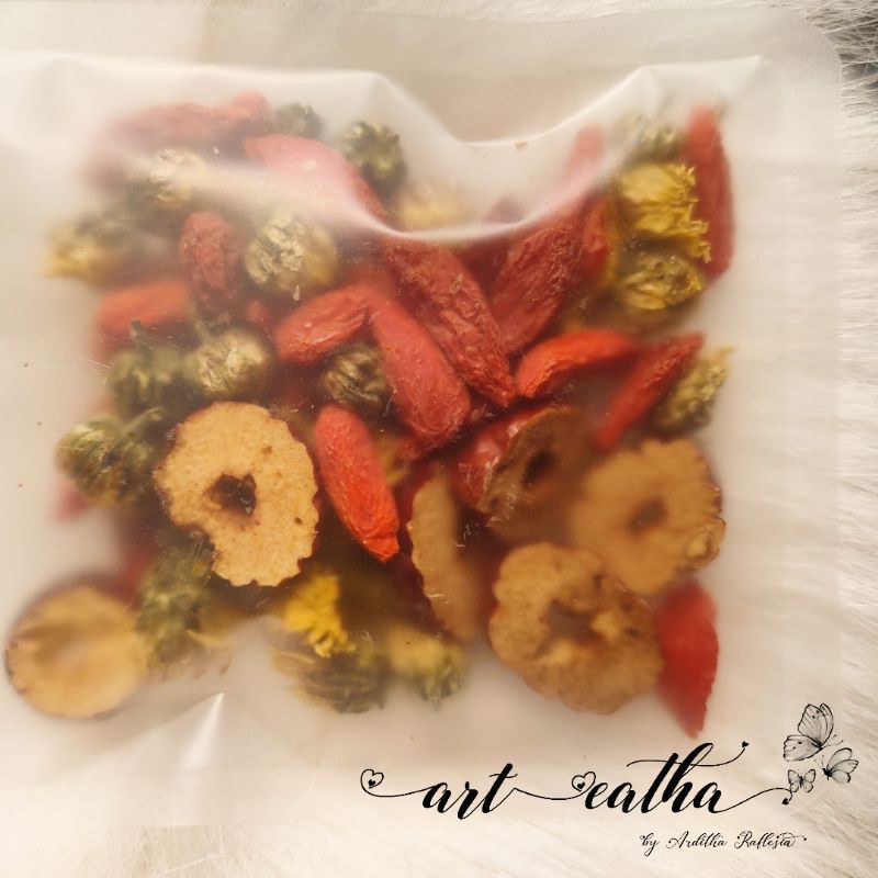 

BOOSTER TEA (KURMA MERAH,BABY CHRYSANTHEMUM, GOJIBERRY) 10 Gram