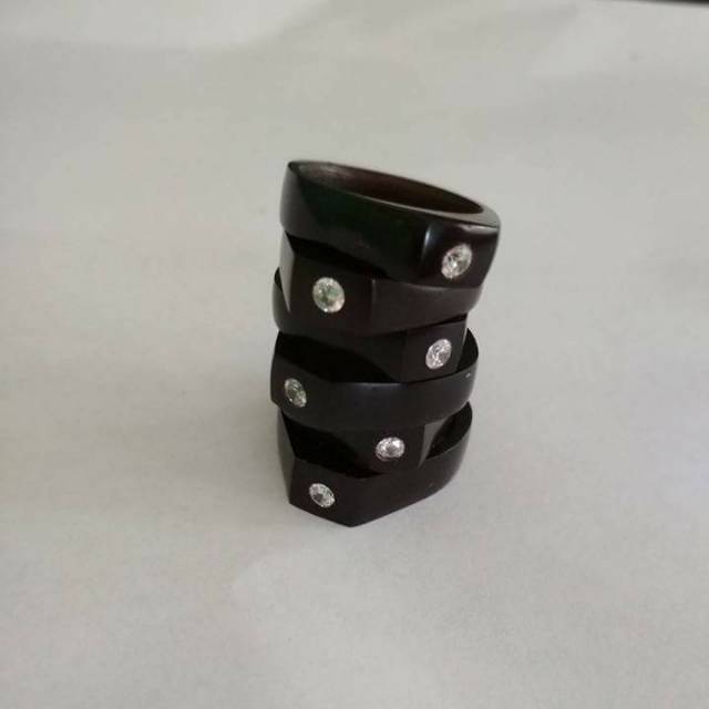 Cincin kayu kokka permata