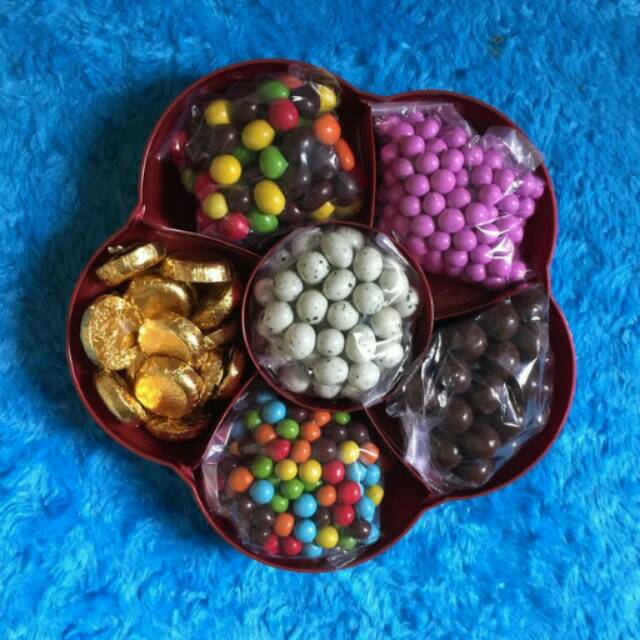 

Coklat Lagie Mix Toples Bunga