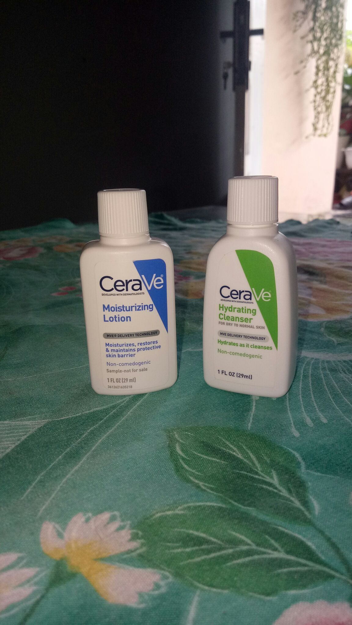 cerave moisturizing lotion 29ml