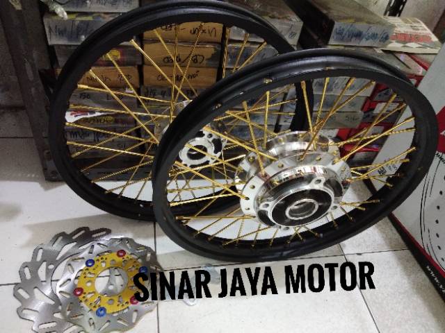 Paketan velg ninja r ninja rr ring 17 plus cakram sepaket