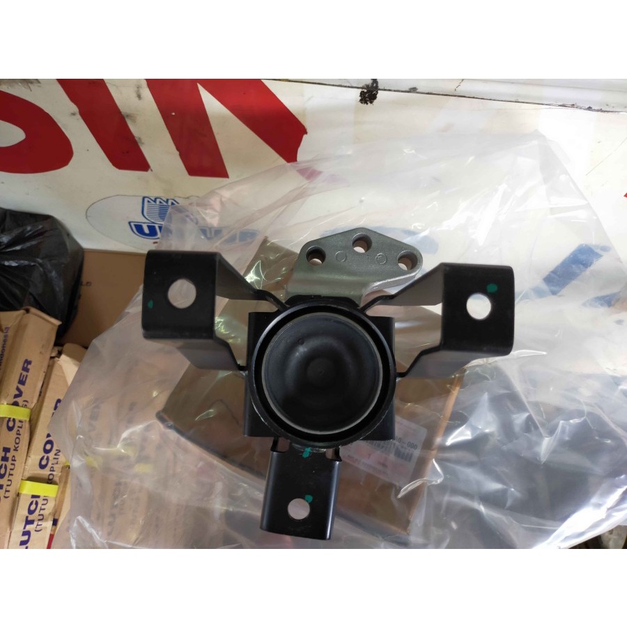 Engine Mounting Dudukan Mesin Kanan Suzuki Splash ASLI SGP!