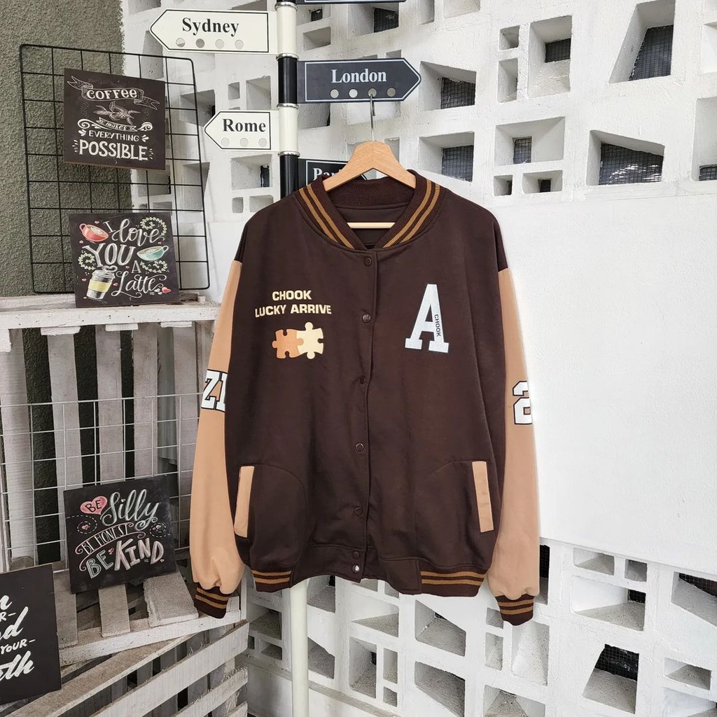 Jaket Sweater Baseball A CHOOK bisa untuk pria/wanita size L XXL