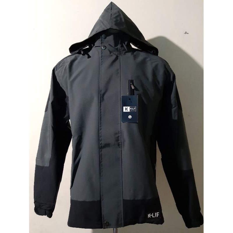JAKET PRIA JUMBO XXXL/ JAKET OUTDOOR TASLAN WATERPROOF PROMO/ JAKET TEBAL /JAKET GUNUNG /JAKET SOLO 