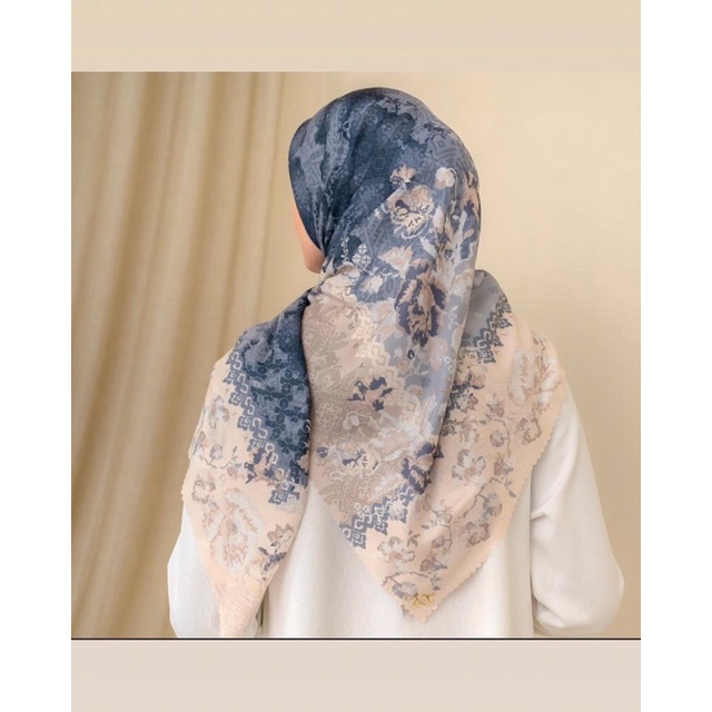 serayu series scarf by wearing klamby