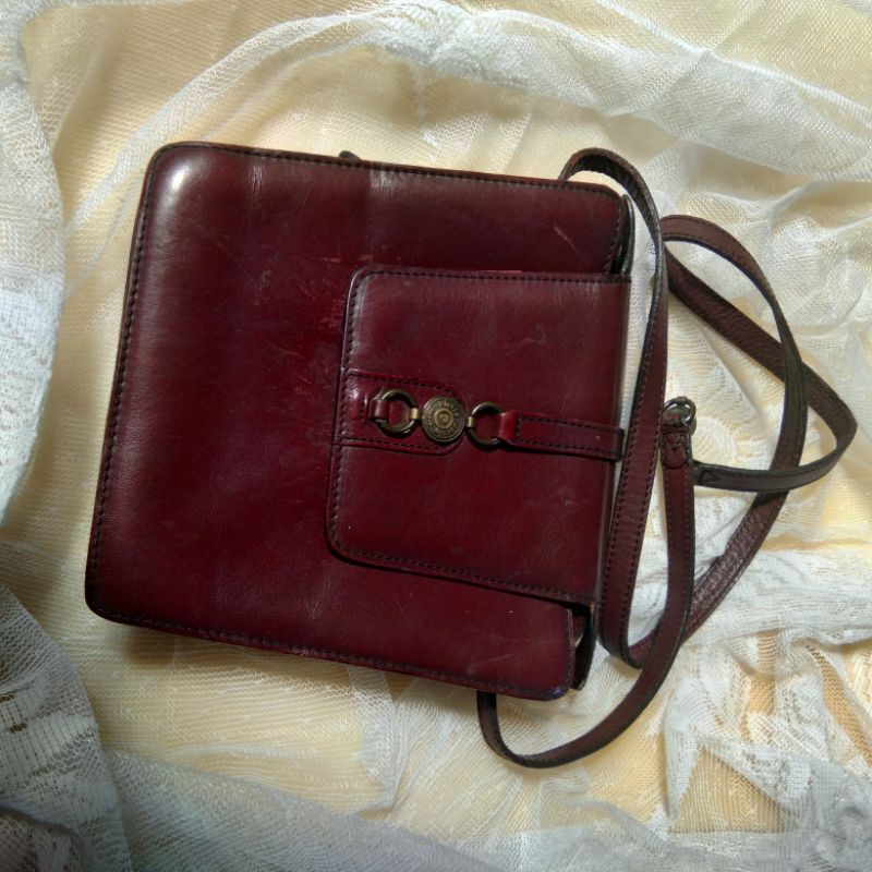 Tas selempang wanita warna coklat tua unik piere cardin paris