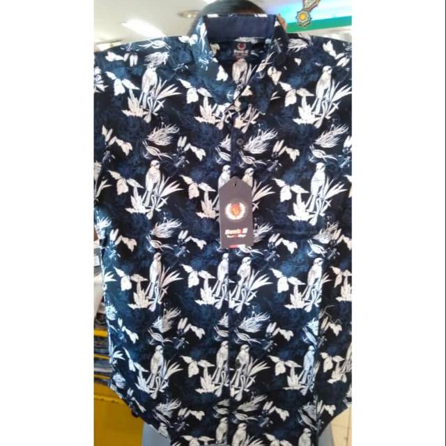 Kemeja Benhill lengan pendek motif