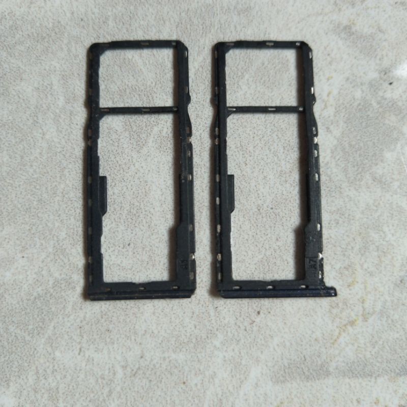 Simtray tempat kartu SIM Asus Zenfone Max M1 ZB555KL X00PD minus gompel