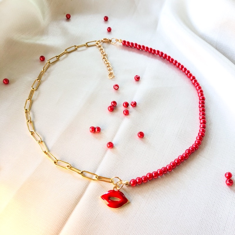 kalung manik | choker red lip red pearls | beaded jewelry