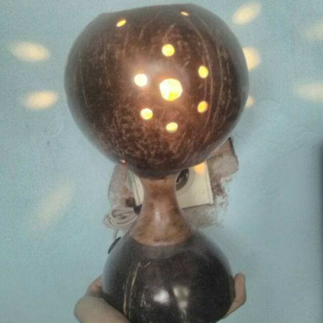 Lampu Tidur Batok Kelapa