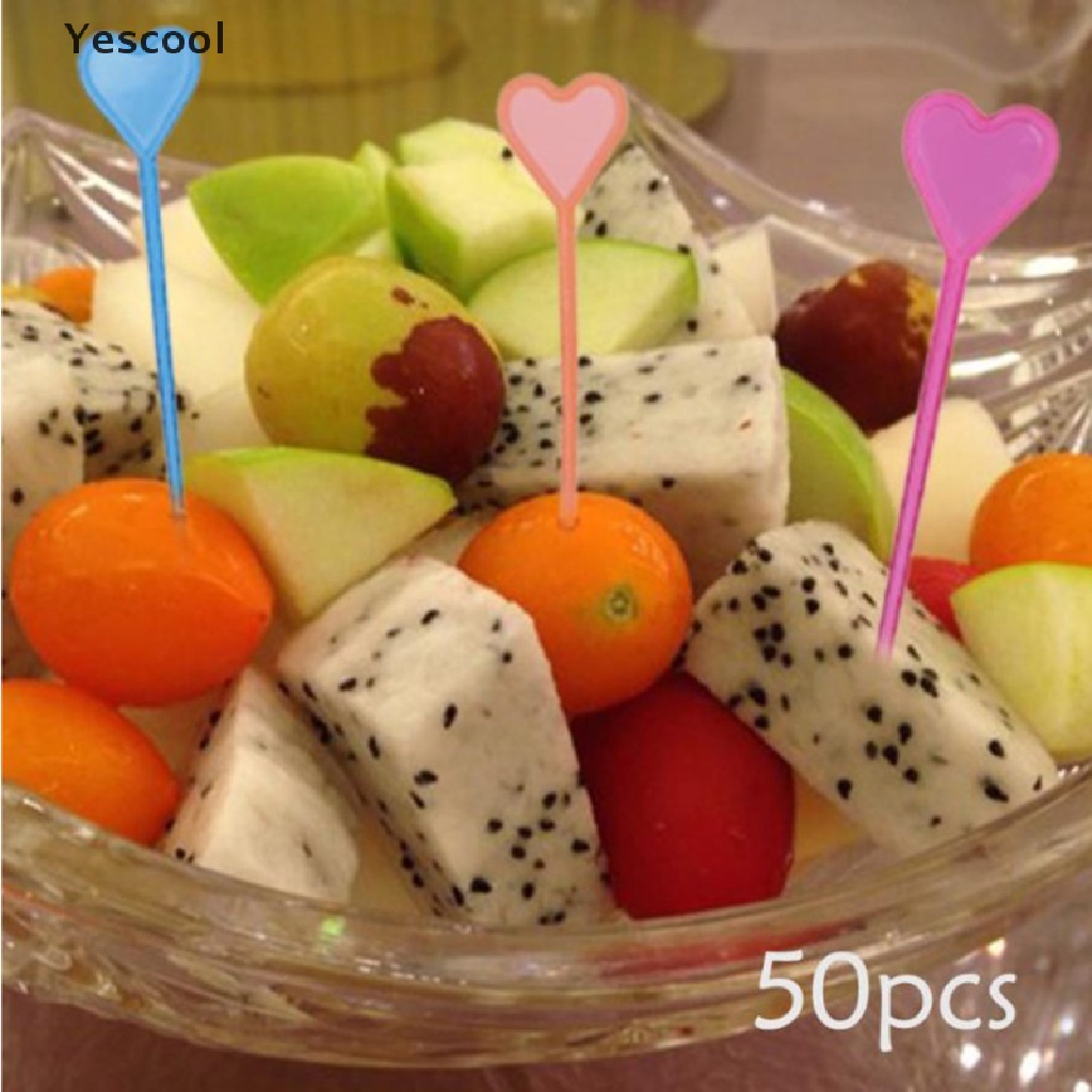 Yescool 50pcs Garpu Buah / Dessert Sekali Pakai Bentuk Hati / Panah Bahan Plastik