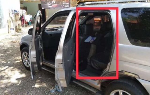 Karet Pintu Tengah Daihatsu Taruna