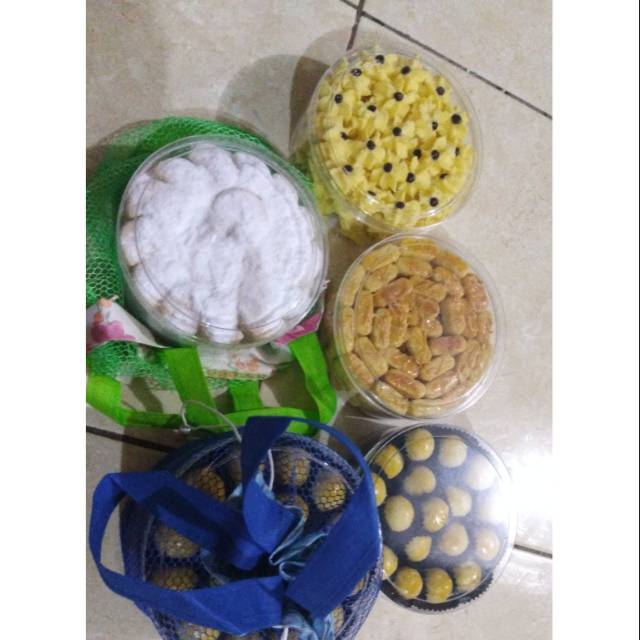 

paket 500gr isi 4 macam