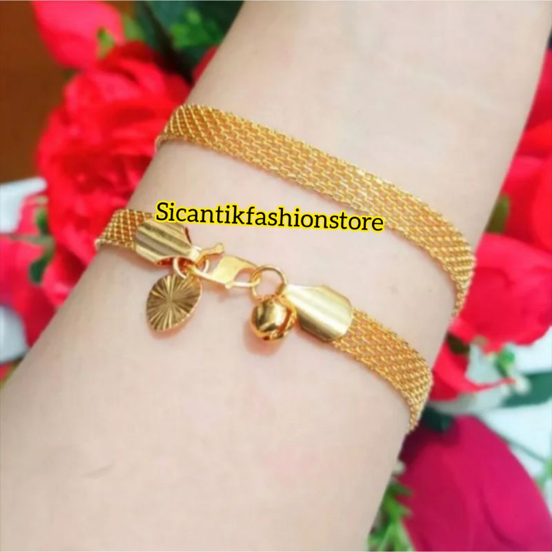 Gelang Titanium Model Tikar Gold Fashion Wanita Terlaris Anti Karat Tidak Luntur Gelang Tikar Wanita Gold Kekinian