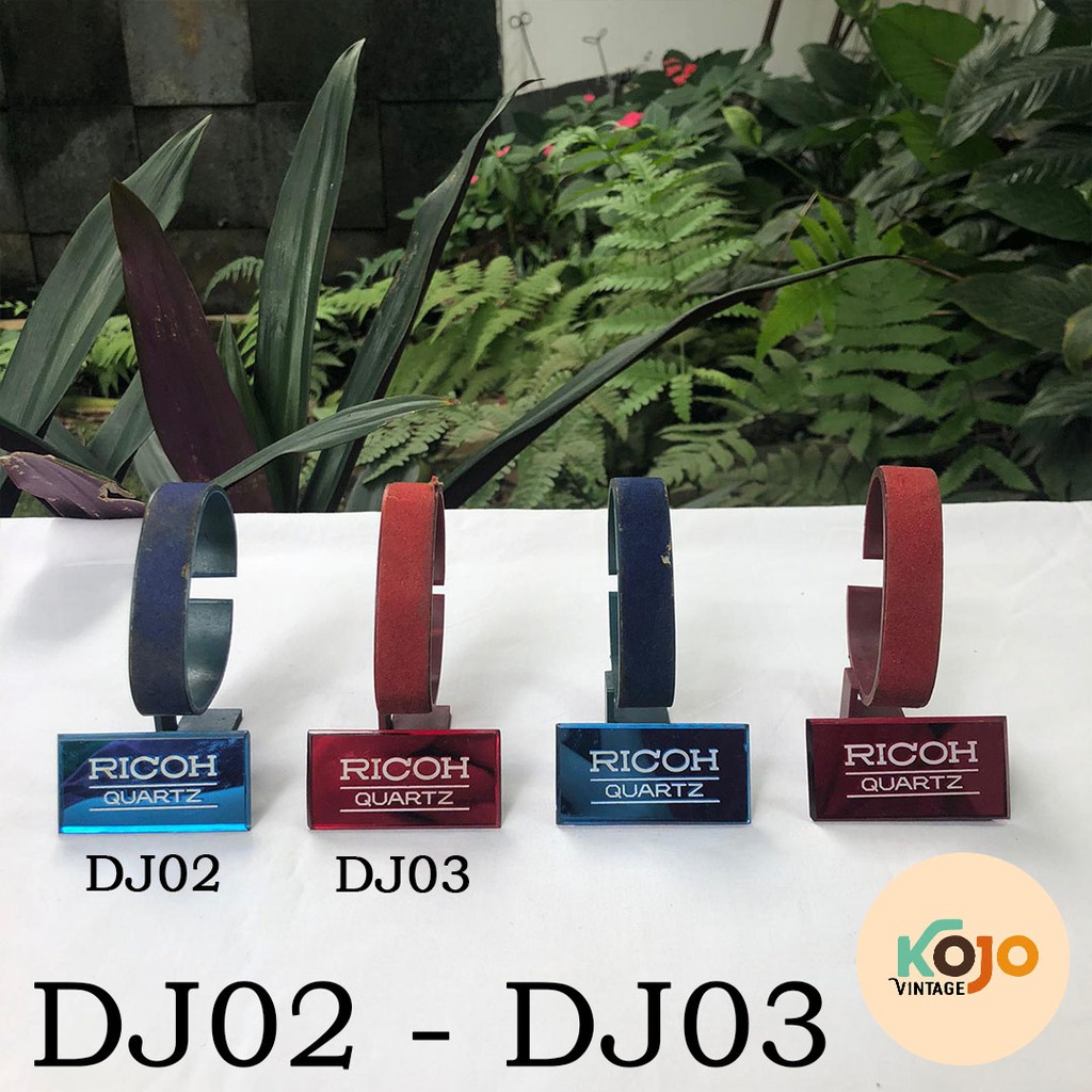 Display Jam Tangan / Pajangan Jam Tangan / Standing Watch / Rak Dudukan Akrilik Acrylic Ricoh