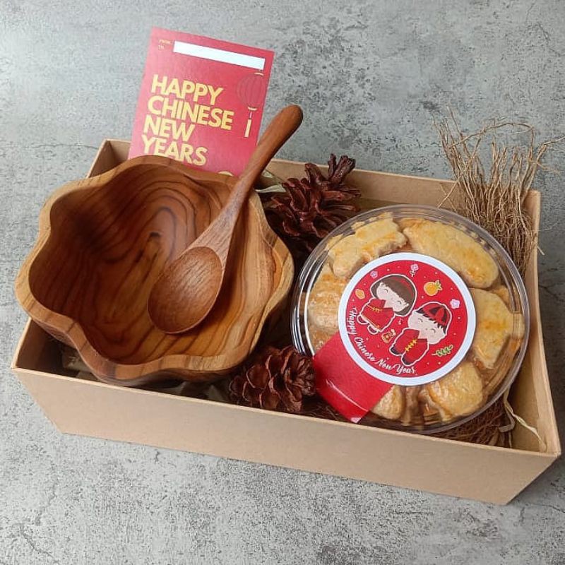 CNY HAMPERS IMLEK 2021 COOKIES CHINESE NEW YEAR HADIAH VALENTINE GIFT HAMPERS PERNIKAHAN ULANG TAHUN