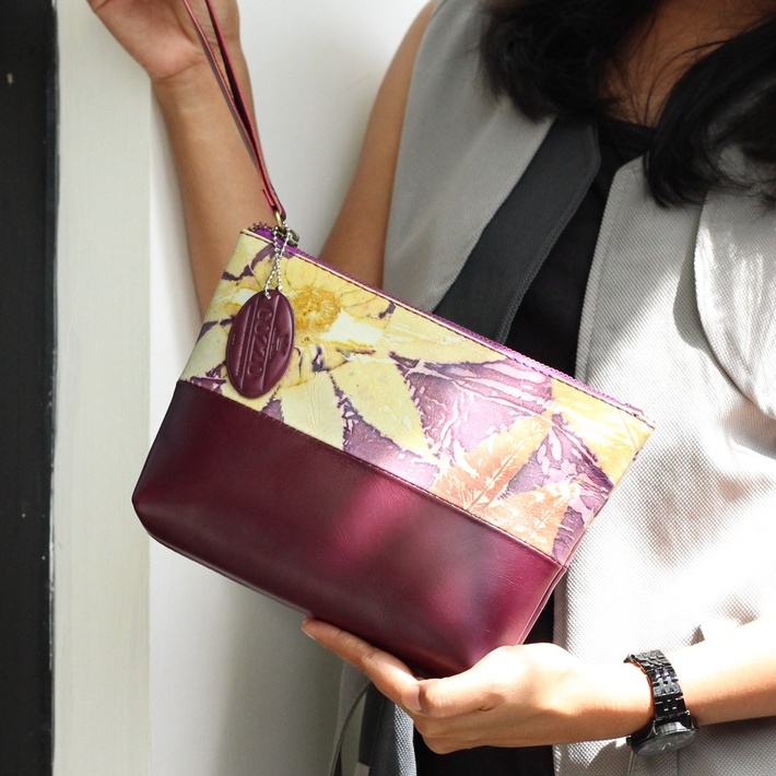 CLUTCH WANITA KULIT ASLI NATASHA KULIT ECOPRINT /  FREE UKIR NAMA