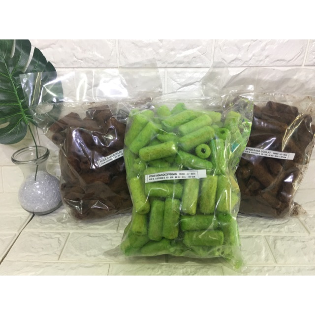 Snack Kiloan Momogi Rasa Pandan dan Cokelat isi 500gram