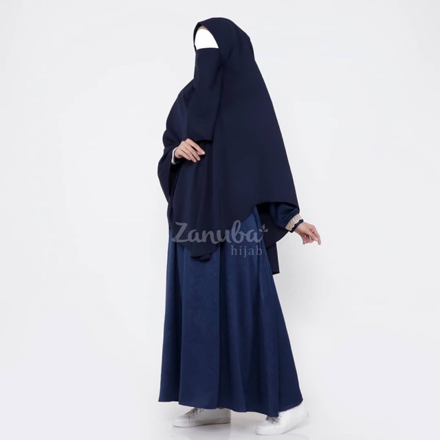 LACE EMBOSS SET by ZANUBA