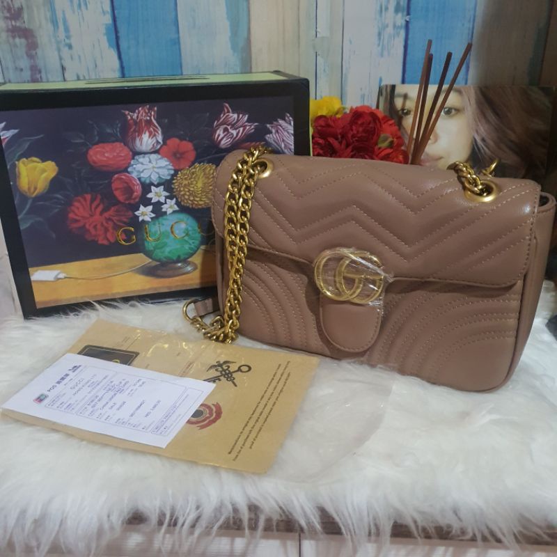 gucci marmont premium