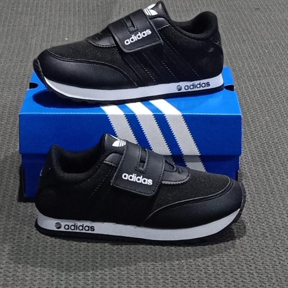 Koleksi Terbaru.. Sepatu anak sneakers anak sepatu anak umur 6-10 tahun sepatu anak import