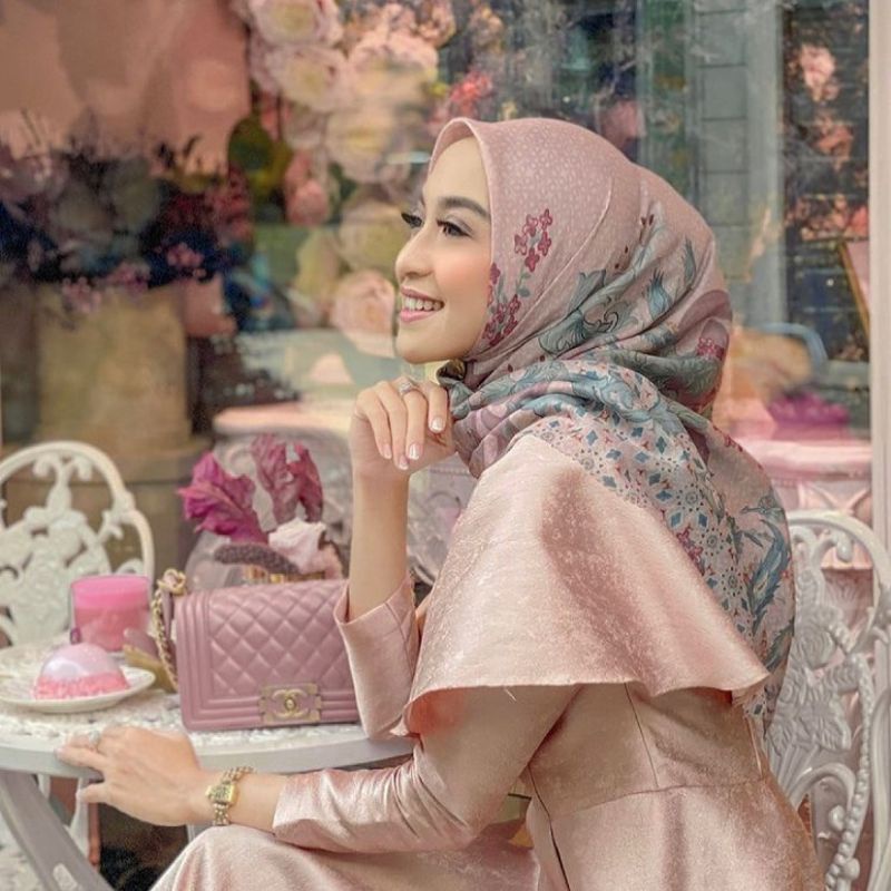 Topkapi series buttonscarves New