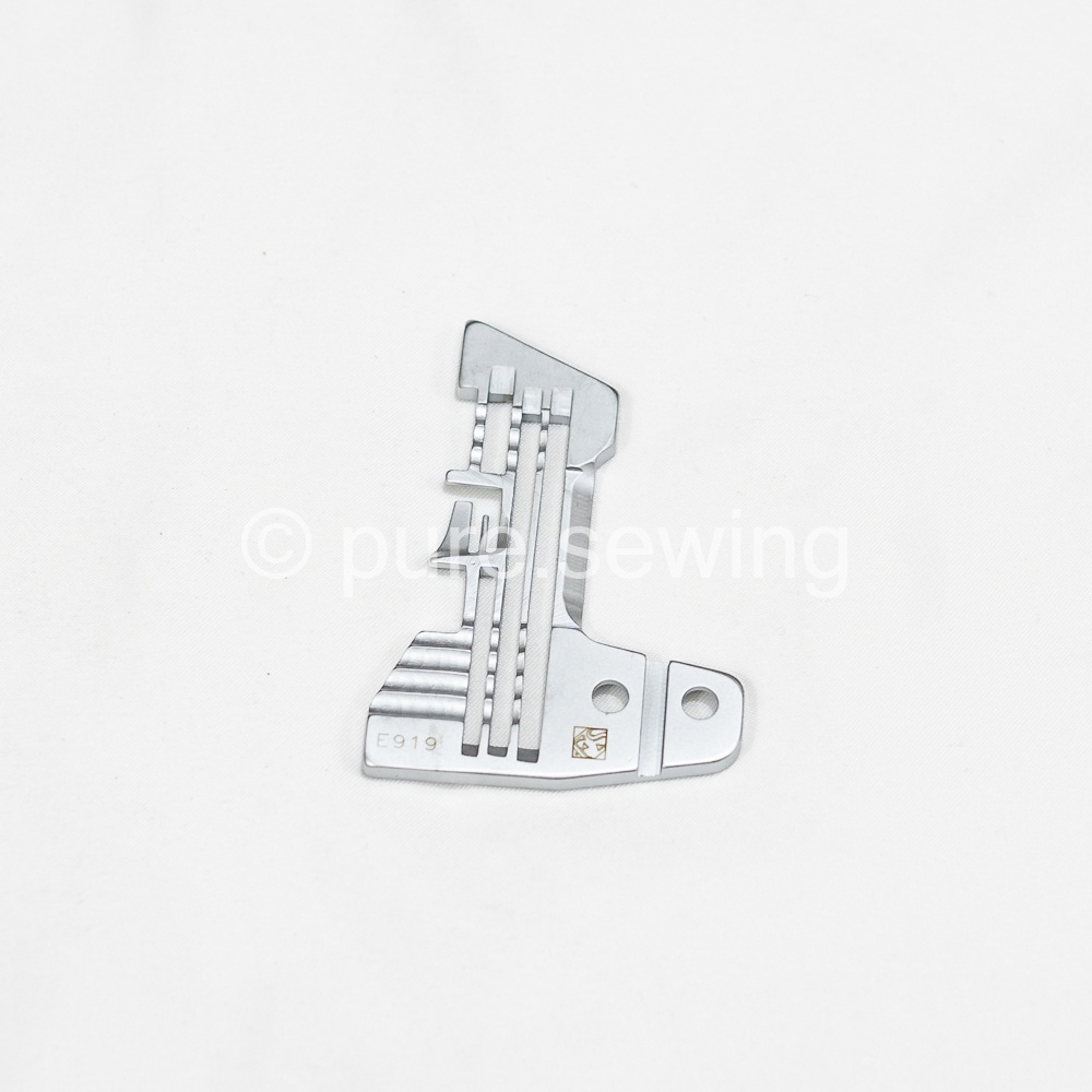 Dek / Needle Plate / Plat Jarum Gigi Tipe E919 Merk Fstrong Mesin Obras Industri Benang 4 Seri 747