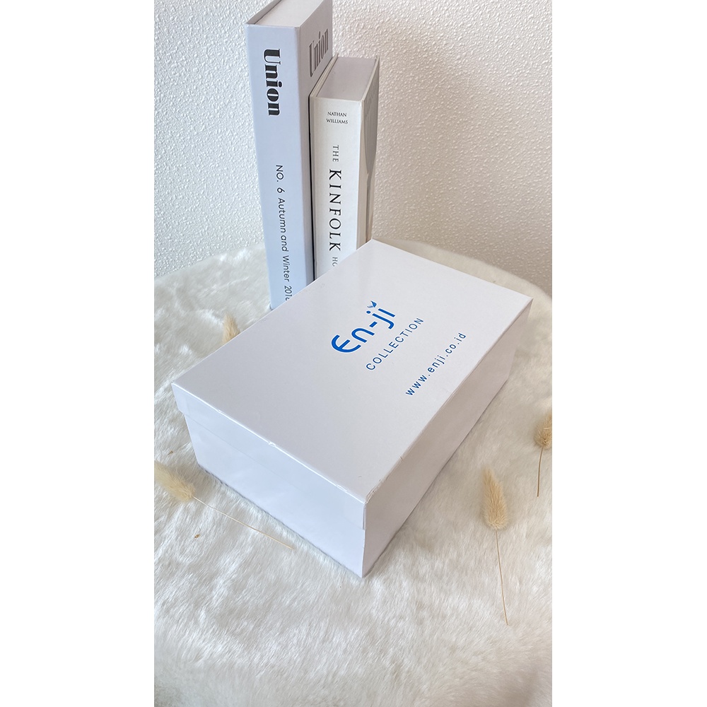 

En-ji Dompet Hardbox - Besar