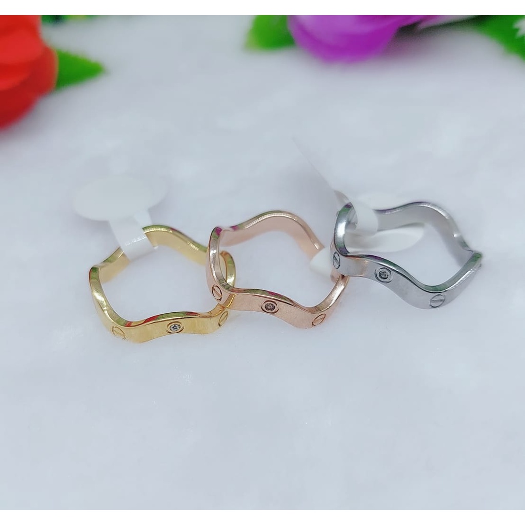 Titanium cincin 775 bergelombang perhiasan fashion