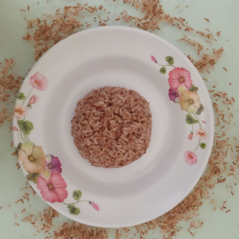 

Beras Merah Sosoh (2kg), Enak, Pulen, Empuk Dan Masih Fresh Diambil Langsung Dari Sawah Sendiri