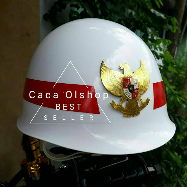 Helm Paskibra Pengapit Panji logo Garuda