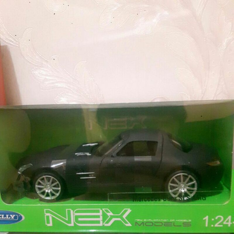 MERCEDES BENZ SLS AMG 1:24